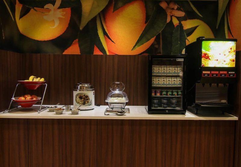 Holiday Inn Express & Suites Greenville Se - Simpsonville By Ihg Экстерьер фото